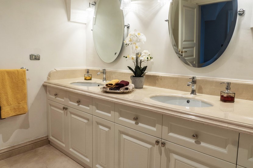 italian marble bathroom