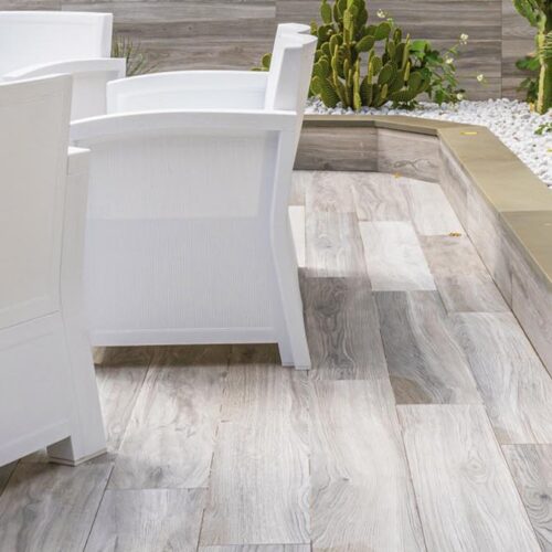 esterni rifiniture in marmo rivestimento giardino